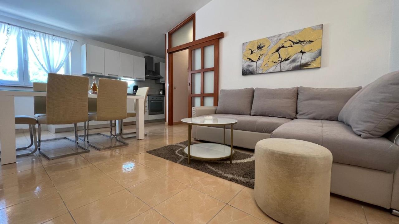 Appartamento House Roca *